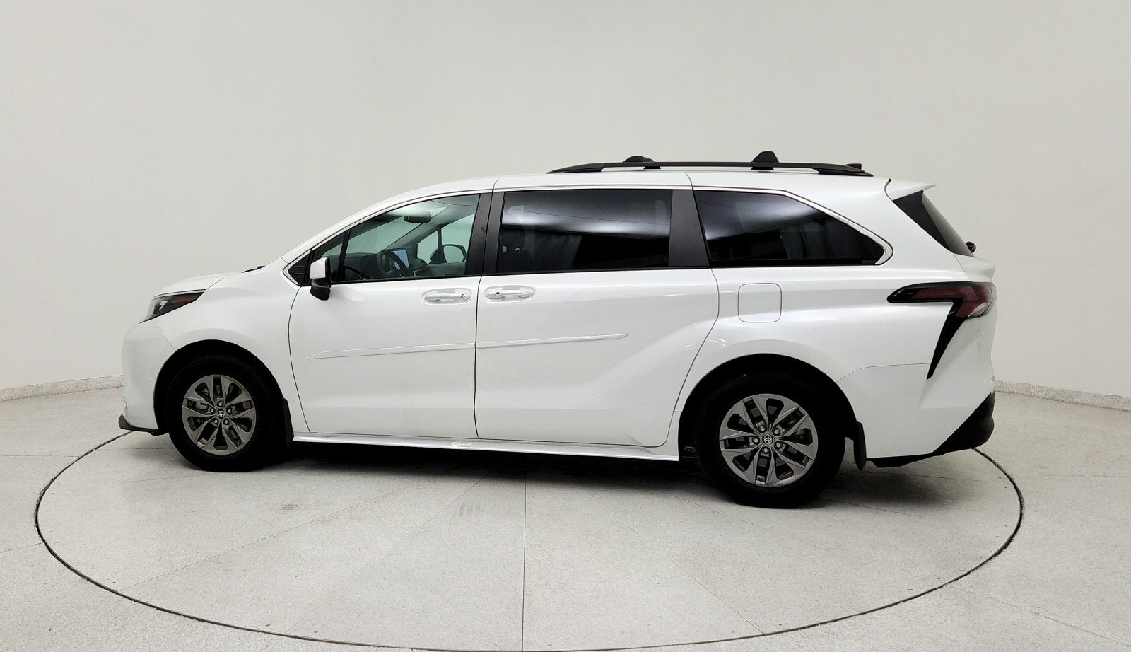 2024 Toyota Sienna XLE 7 Passenger