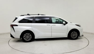 2024 Toyota Sienna XLE 7 Passenger