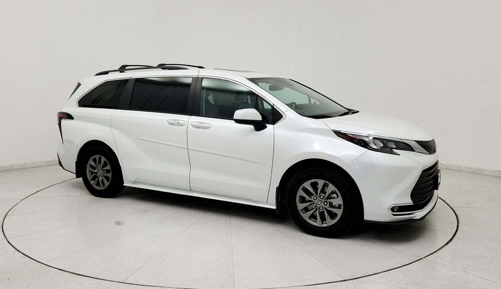 2024 Toyota Sienna XLE 7 Passenger