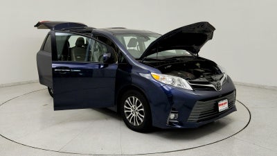 2019 Toyota Sienna XLE Premium 8 Passenger