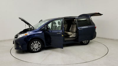 2019 Toyota Sienna XLE Premium 8 Passenger