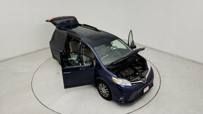 2019 Toyota Sienna XLE Premium 8 Passenger