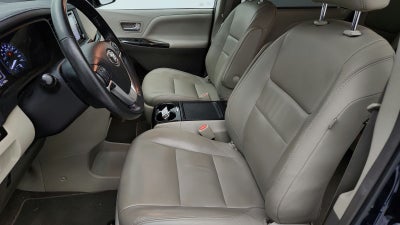 2019 Toyota Sienna XLE Premium 8 Passenger