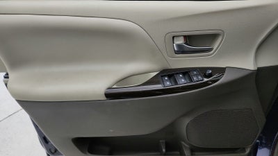 2019 Toyota Sienna XLE Premium 8 Passenger