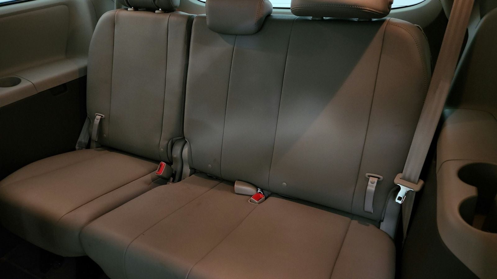 2019 Toyota Sienna XLE Premium 8 Passenger