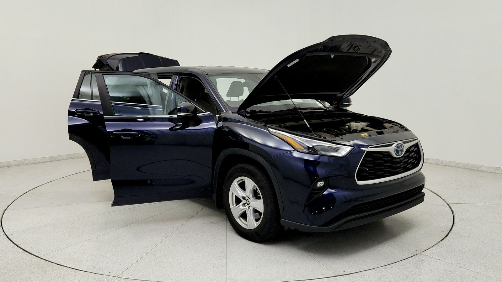 2023 Toyota Highlander Hybrid LE