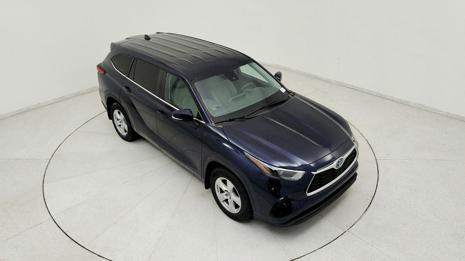 2023 Toyota Highlander Hybrid LE