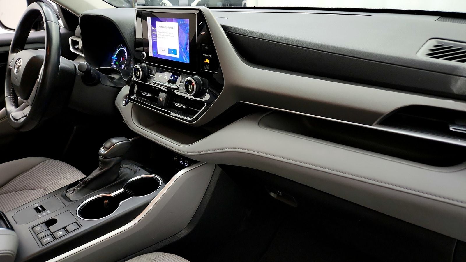 2023 Toyota Highlander Hybrid LE