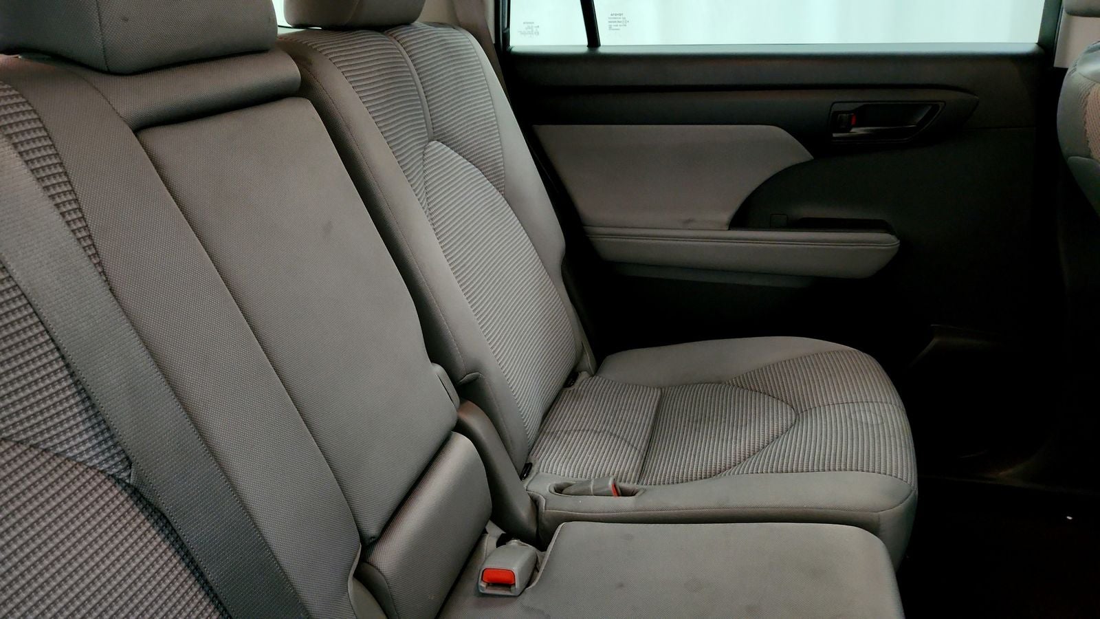 2023 Toyota Highlander Hybrid LE