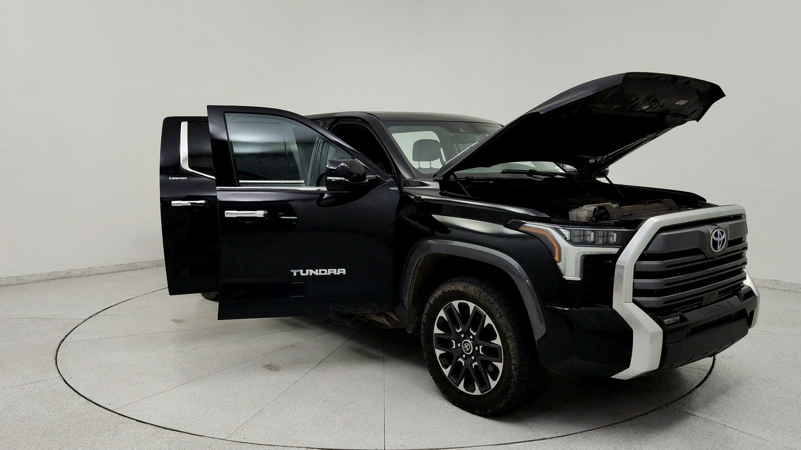 2023 Toyota Tundra Hybrid Limited