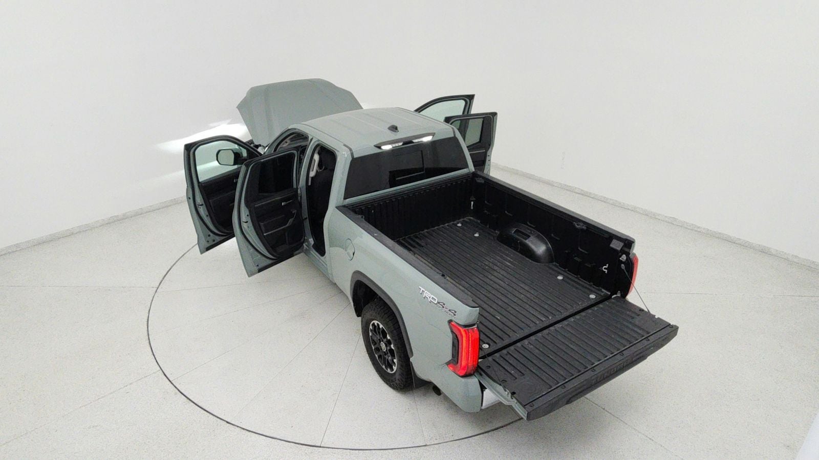 2022 Toyota Tundra SR5