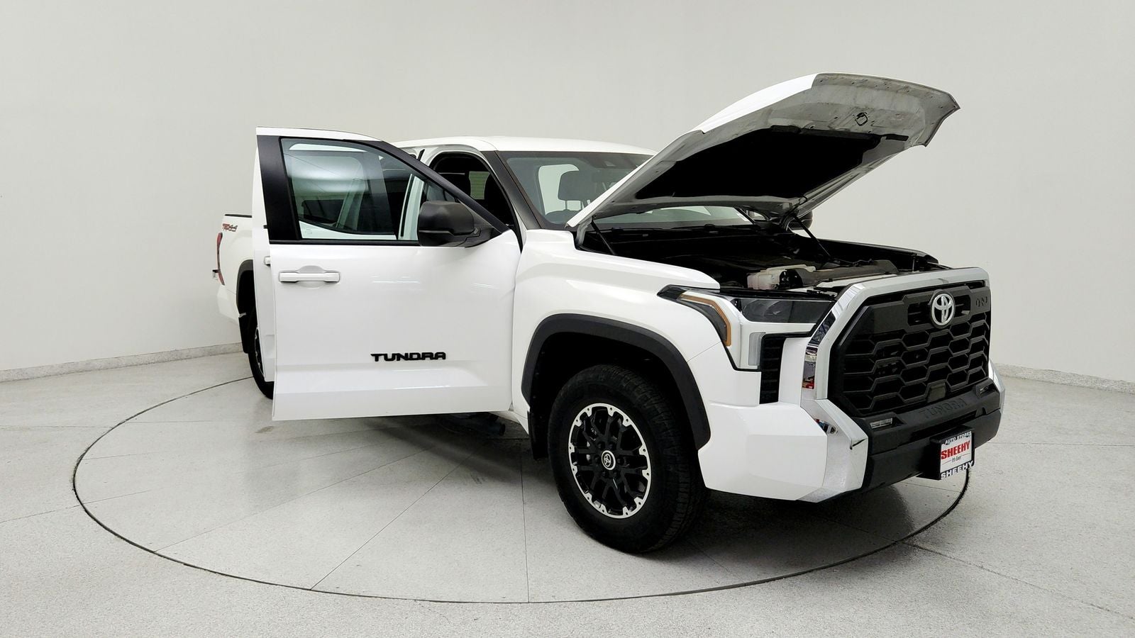 2024 Toyota Tundra SR5