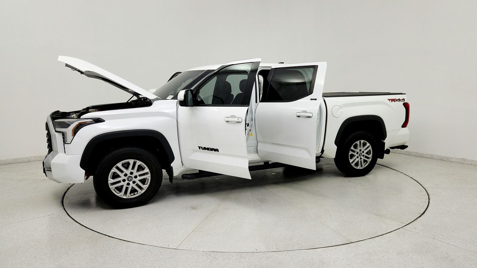 2022 Toyota Tundra SR5