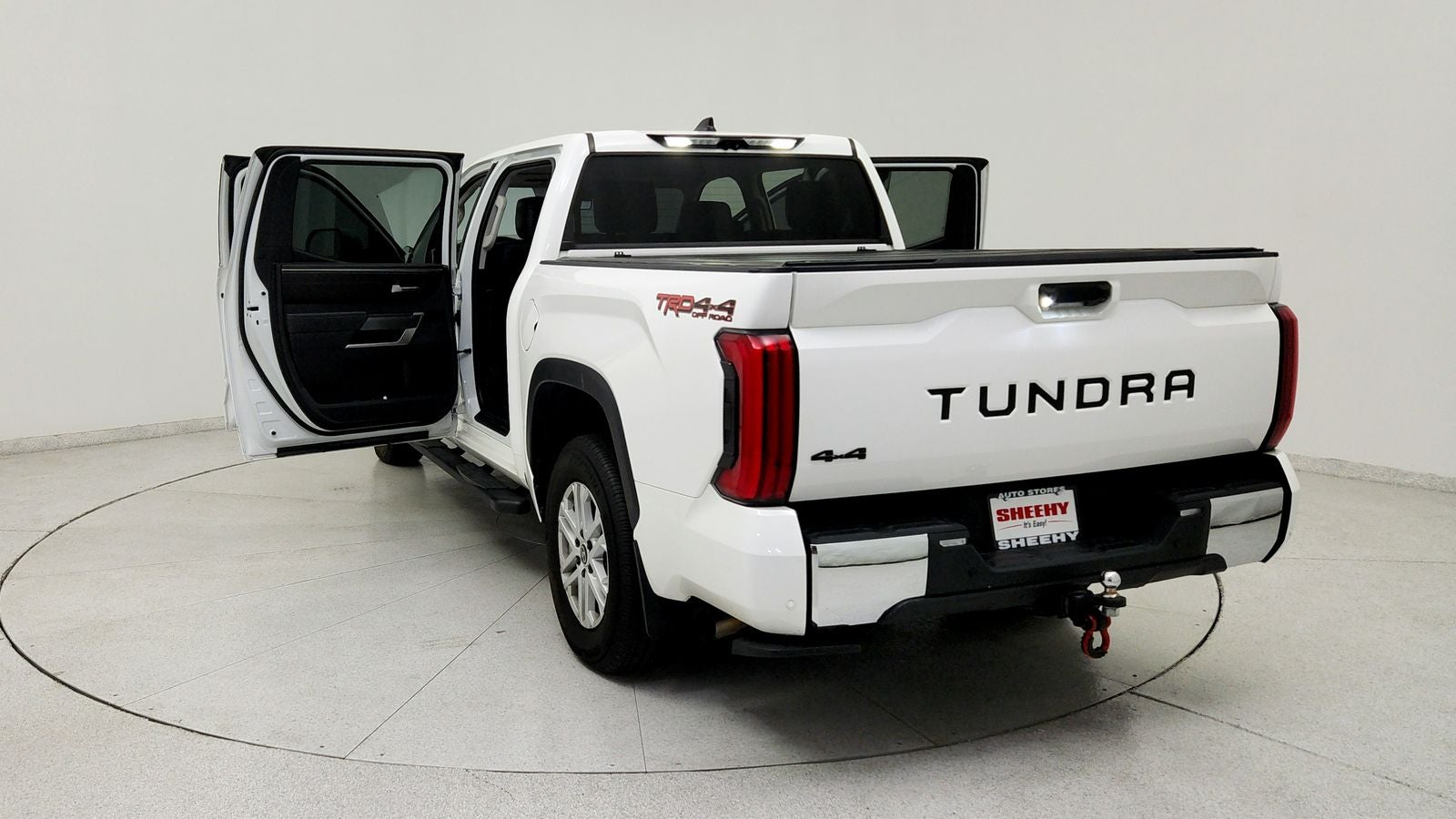 2022 Toyota Tundra SR5
