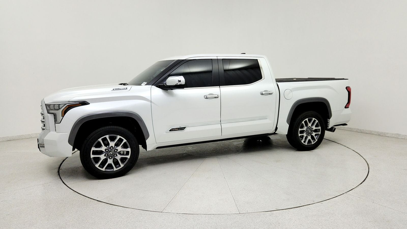 2025 Toyota Tundra Hybrid 1794 Edition