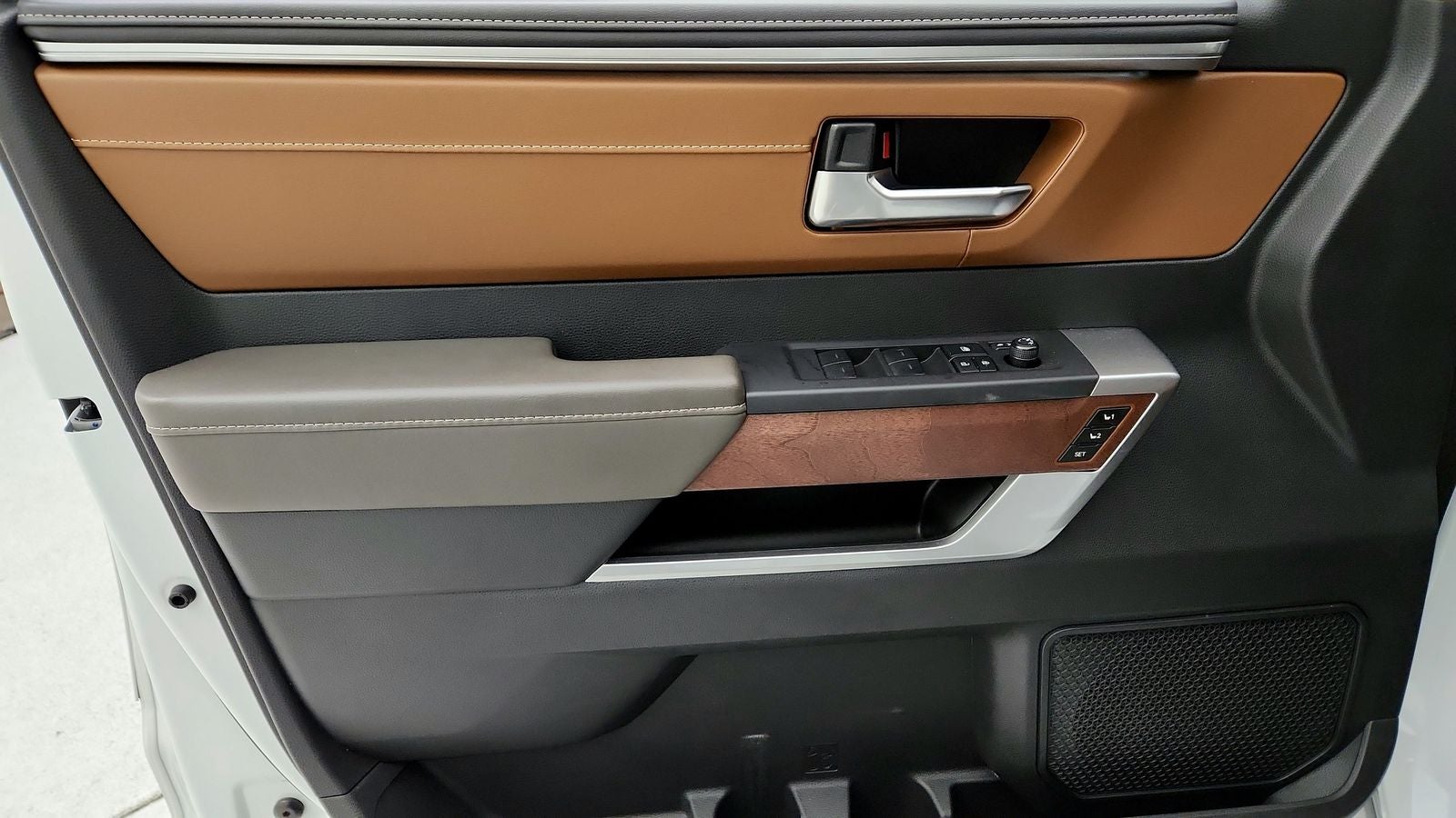 2025 Toyota Tundra Hybrid 1794 Edition