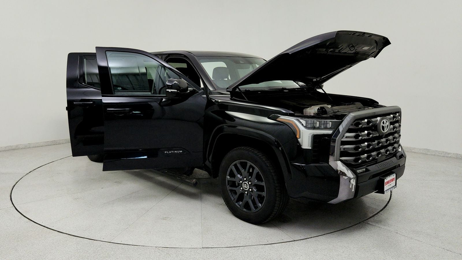 2023 Toyota Tundra Platinum