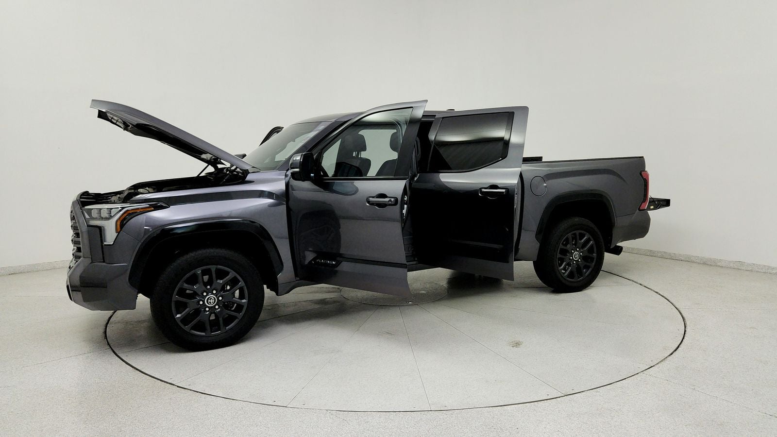 2023 Toyota Tundra Platinum