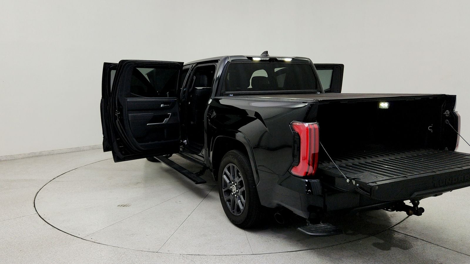 2023 Toyota Tundra Platinum