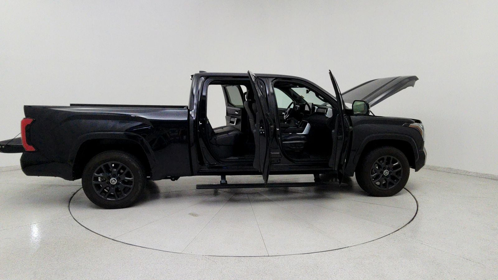 2024 Toyota Tundra Platinum