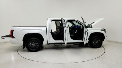 2023 Toyota Tundra Hybrid Platinum