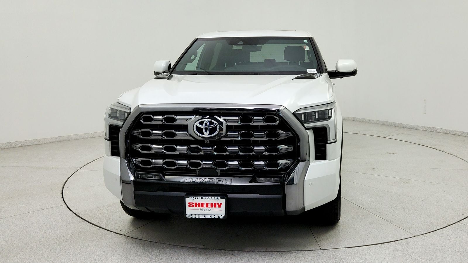 2023 Toyota Tundra Hybrid Platinum