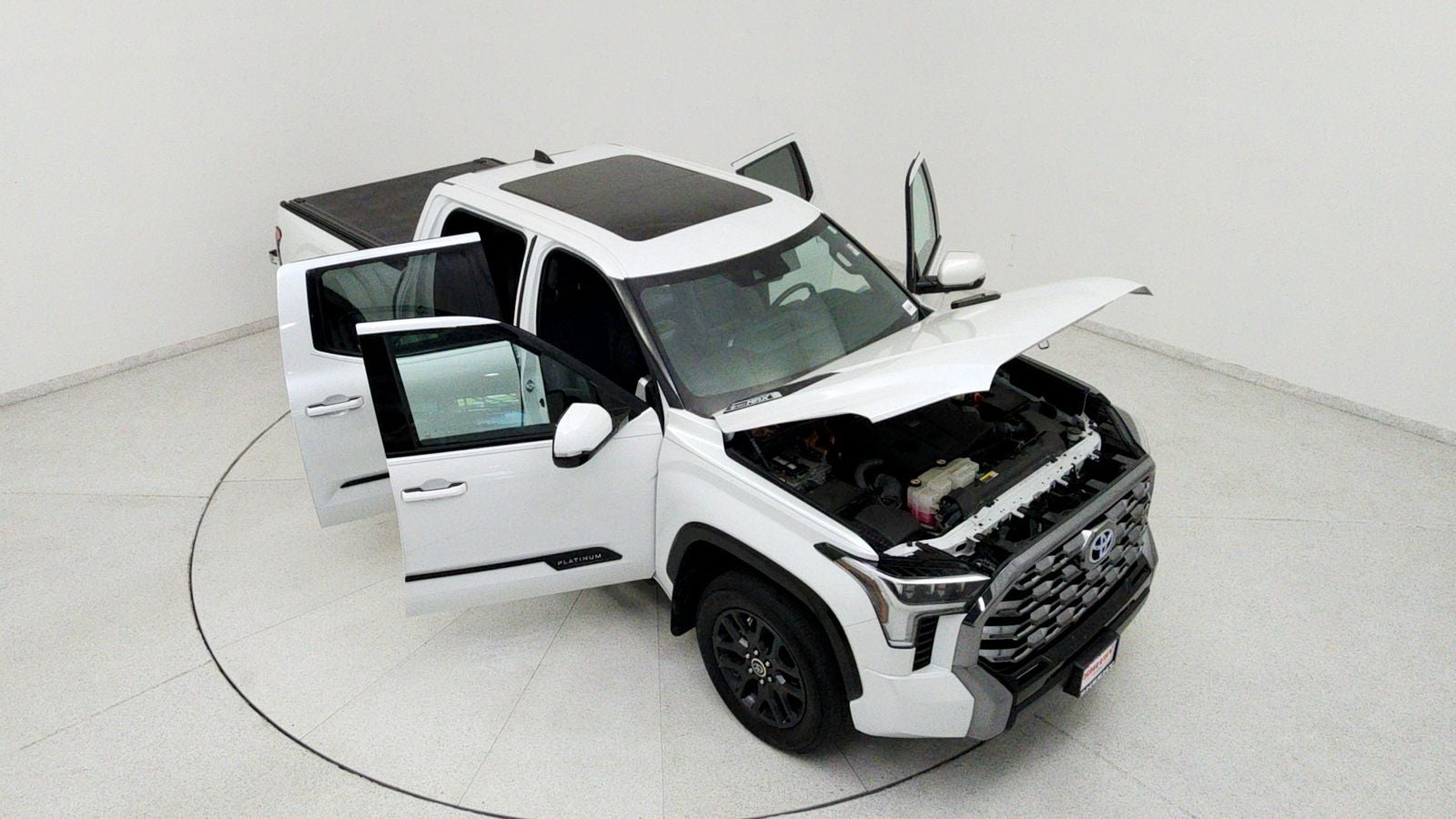 2023 Toyota Tundra Hybrid Platinum