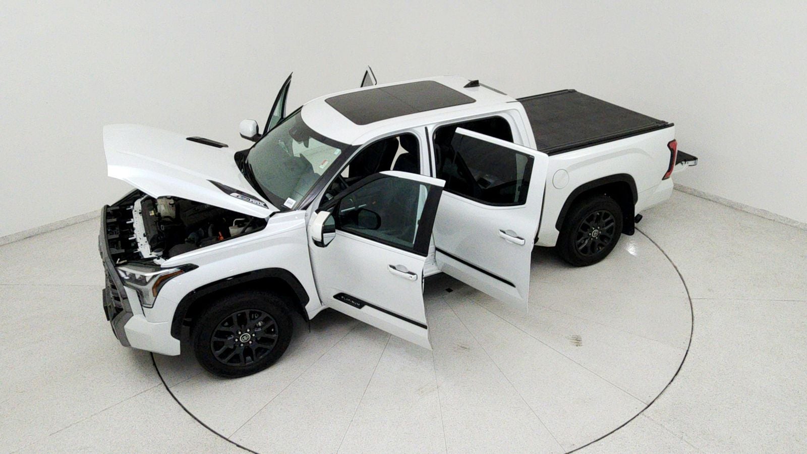 2023 Toyota Tundra Hybrid Platinum