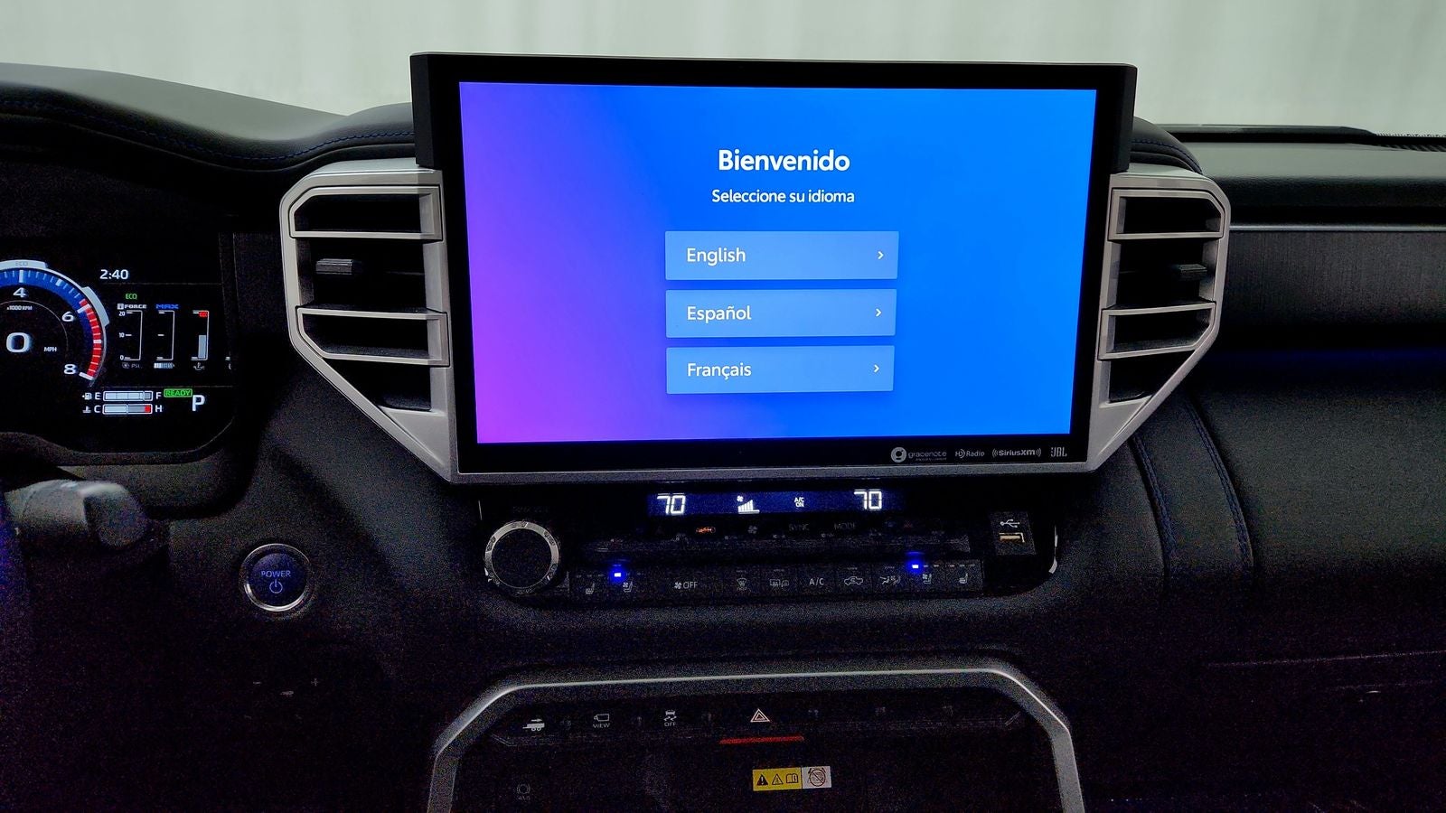 2023 Toyota Tundra Hybrid Platinum