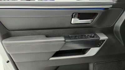 2023 Toyota Tundra Hybrid Platinum