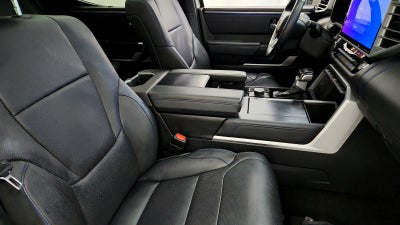2023 Toyota Tundra Hybrid Platinum