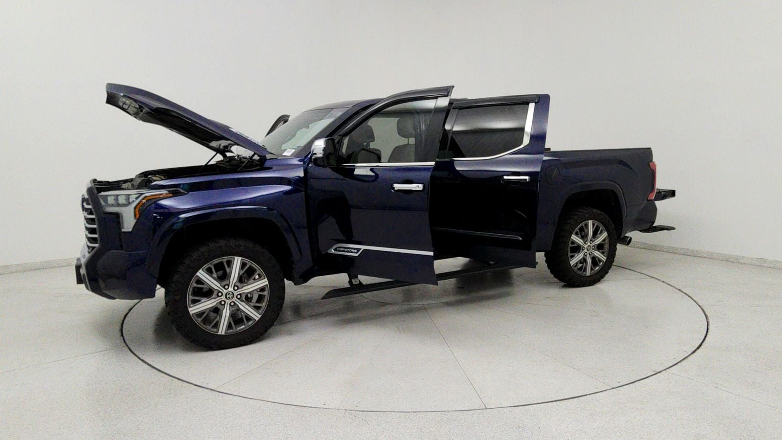 2023 Toyota Tundra Hybrid Capstone