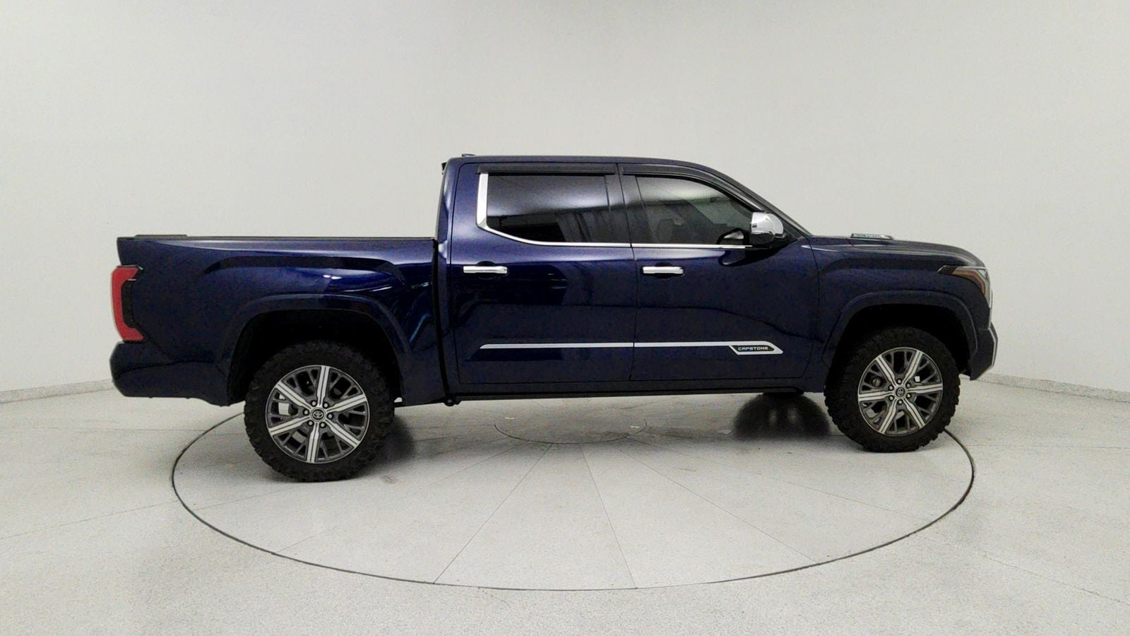 2023 Toyota Tundra Hybrid Capstone