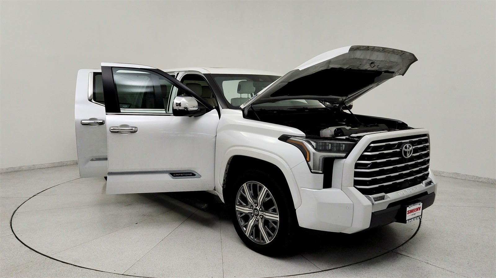 2025 Toyota Tundra Hybrid Capstone