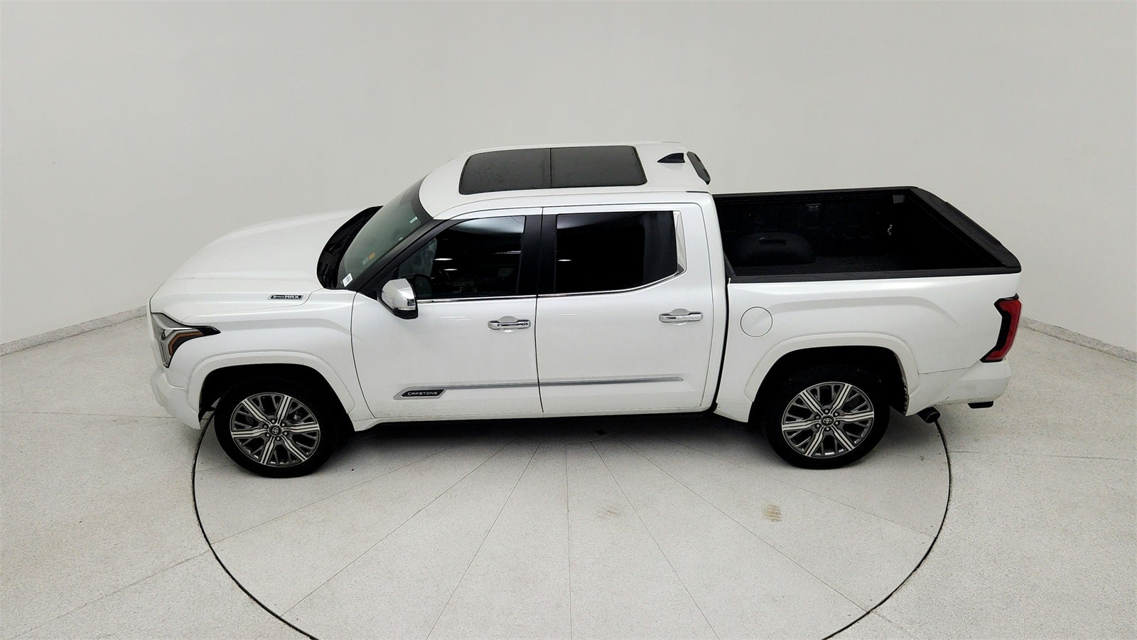 2025 Toyota Tundra Hybrid Capstone