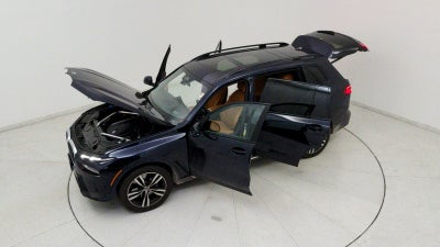 2023 BMW X7 xDrive40i
