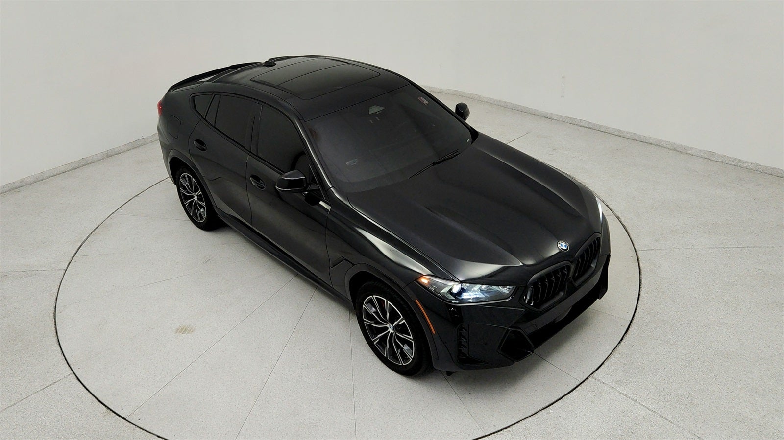 2024 BMW X6 xDrive40i