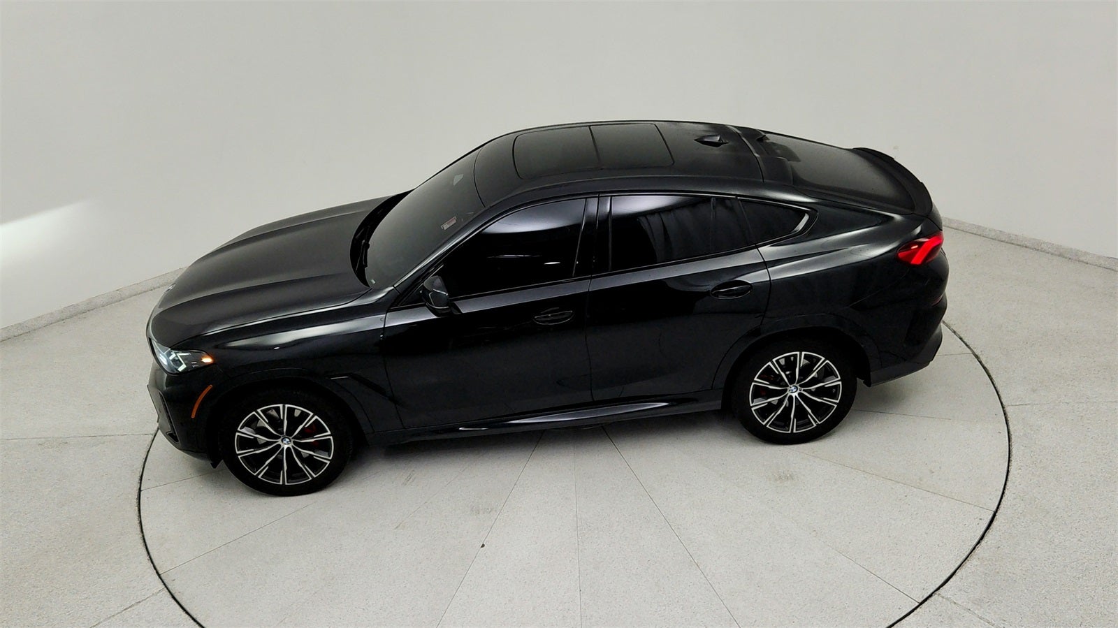 2024 BMW X6 xDrive40i