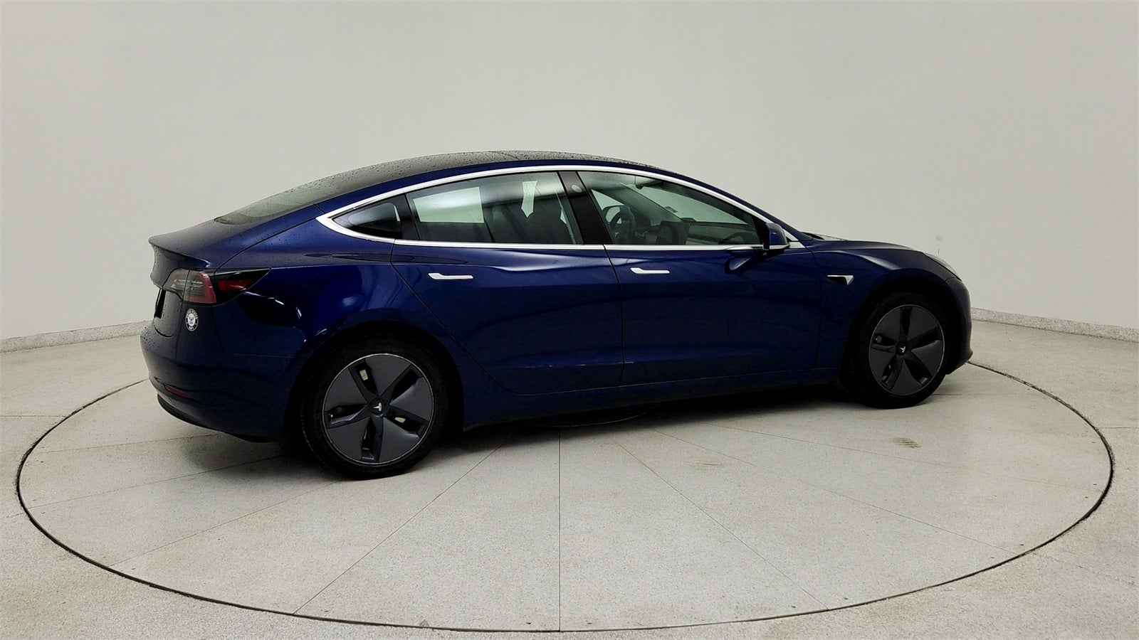 2020 Tesla Model 3 Standard Range Plus