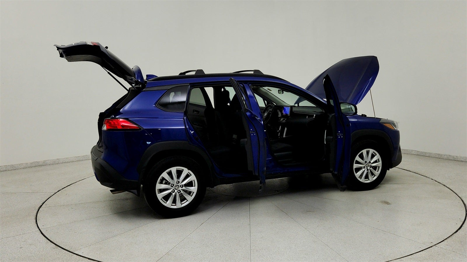 2024 Toyota Corolla Cross LE