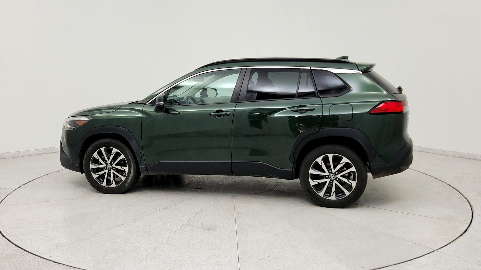 2022 Toyota Corolla Cross XLE