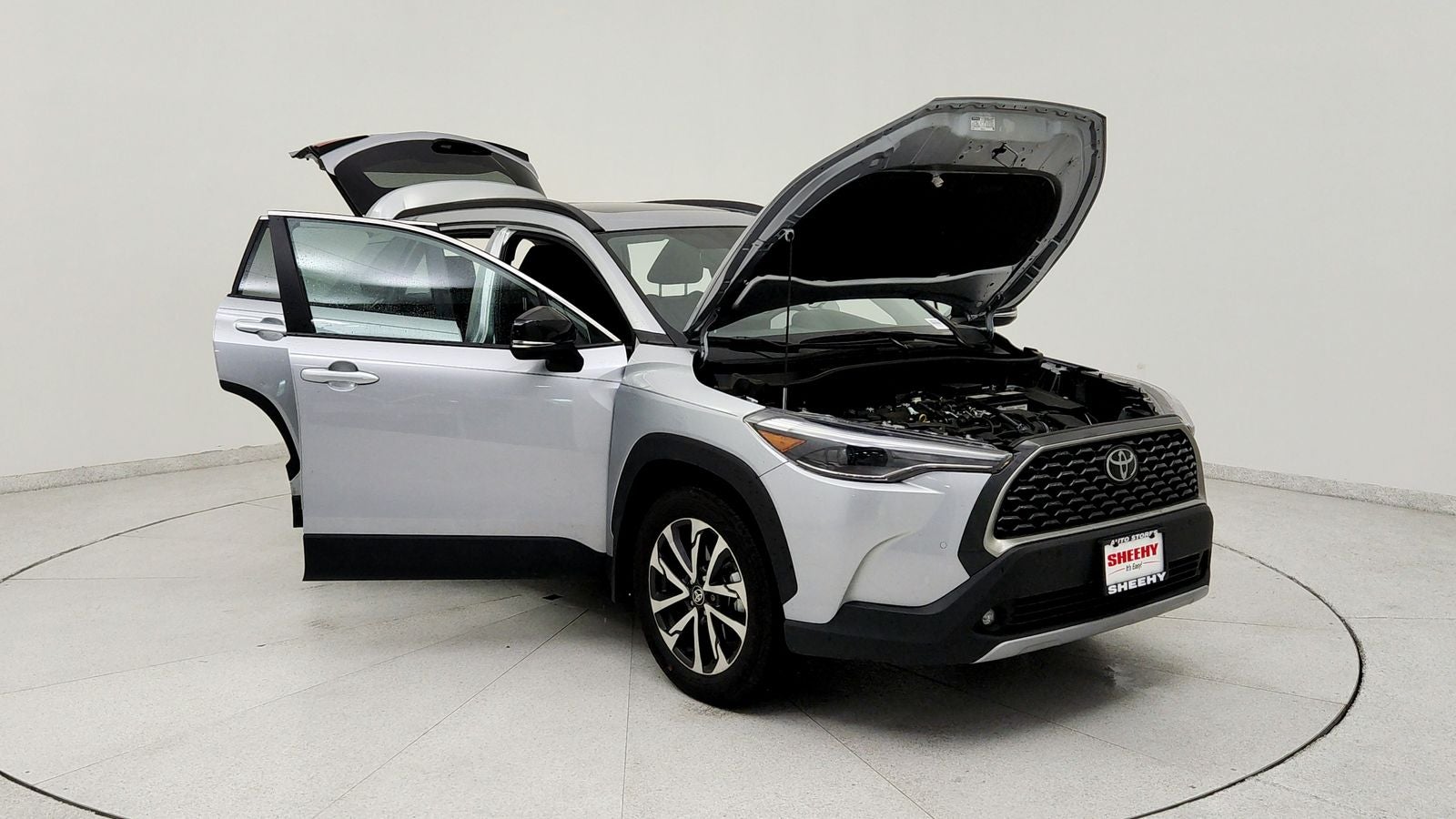 2025 Toyota Corolla Cross XLE