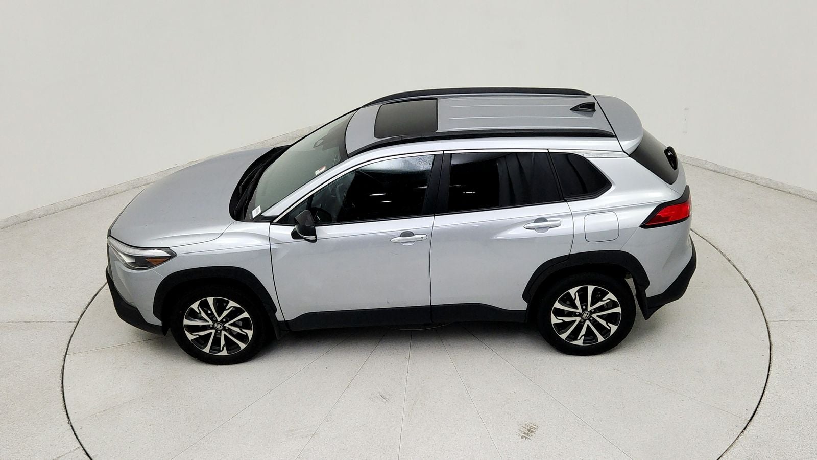 2025 Toyota Corolla Cross XLE