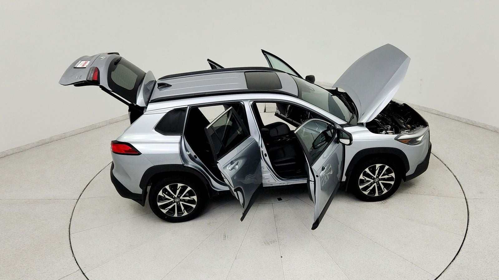 2025 Toyota Corolla Cross XLE