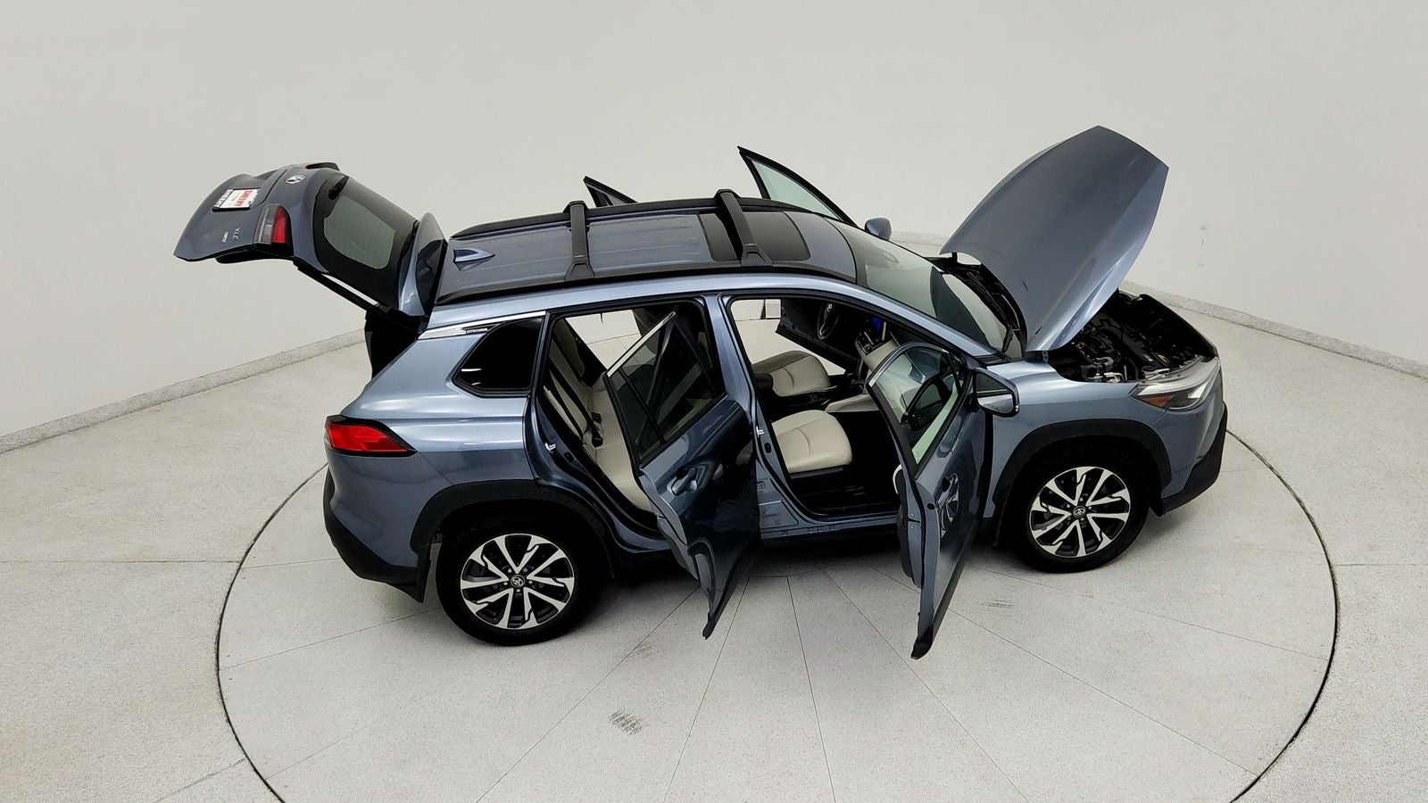2023 Toyota Corolla Cross XLE