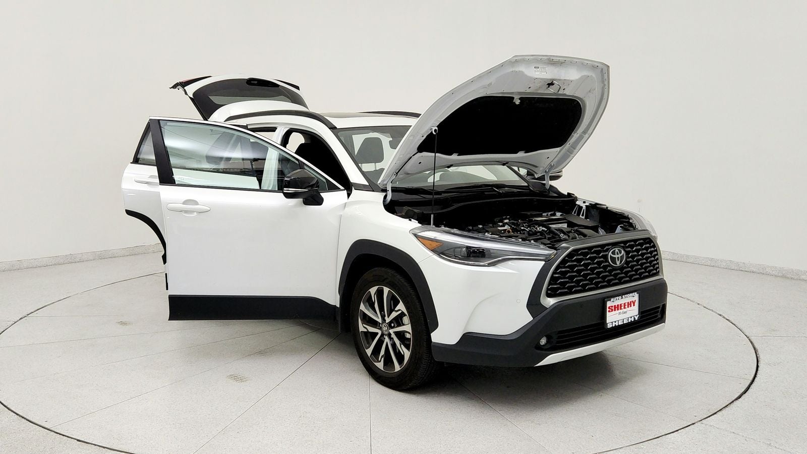 2025 Toyota Corolla Cross XLE