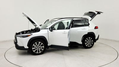 2025 Toyota Corolla Cross XLE