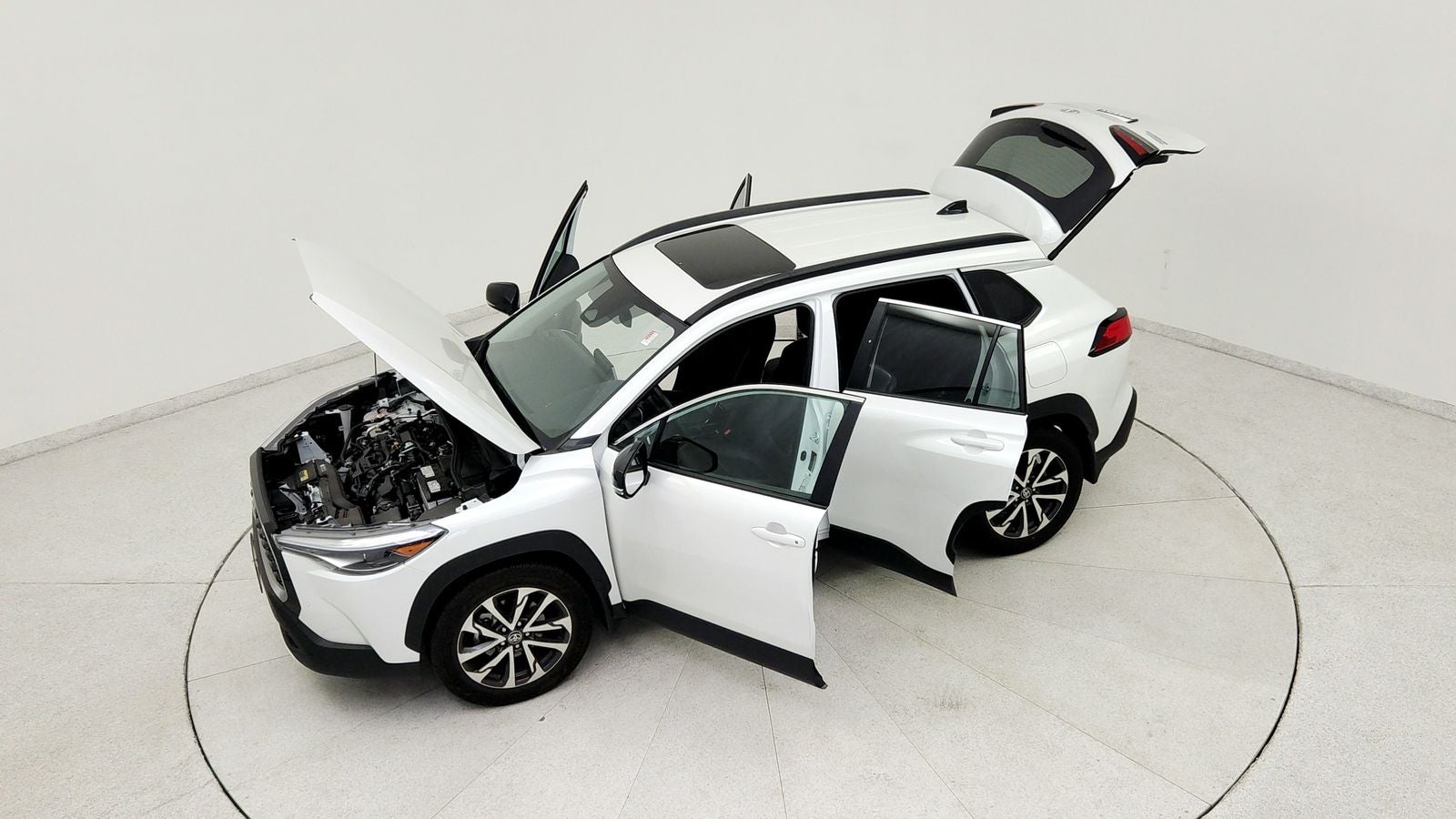 2025 Toyota Corolla Cross XLE