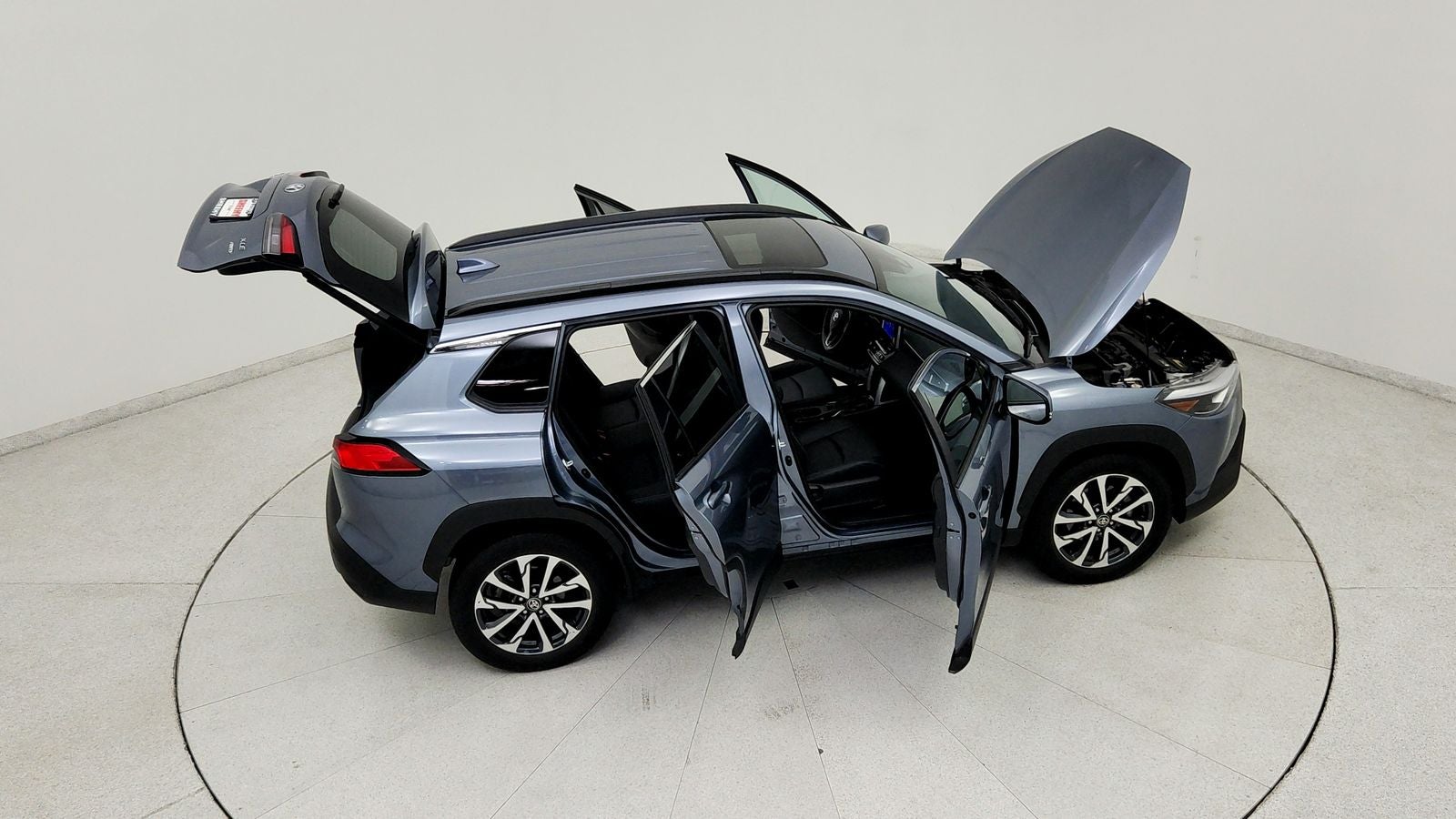 2023 Toyota Corolla Cross XLE