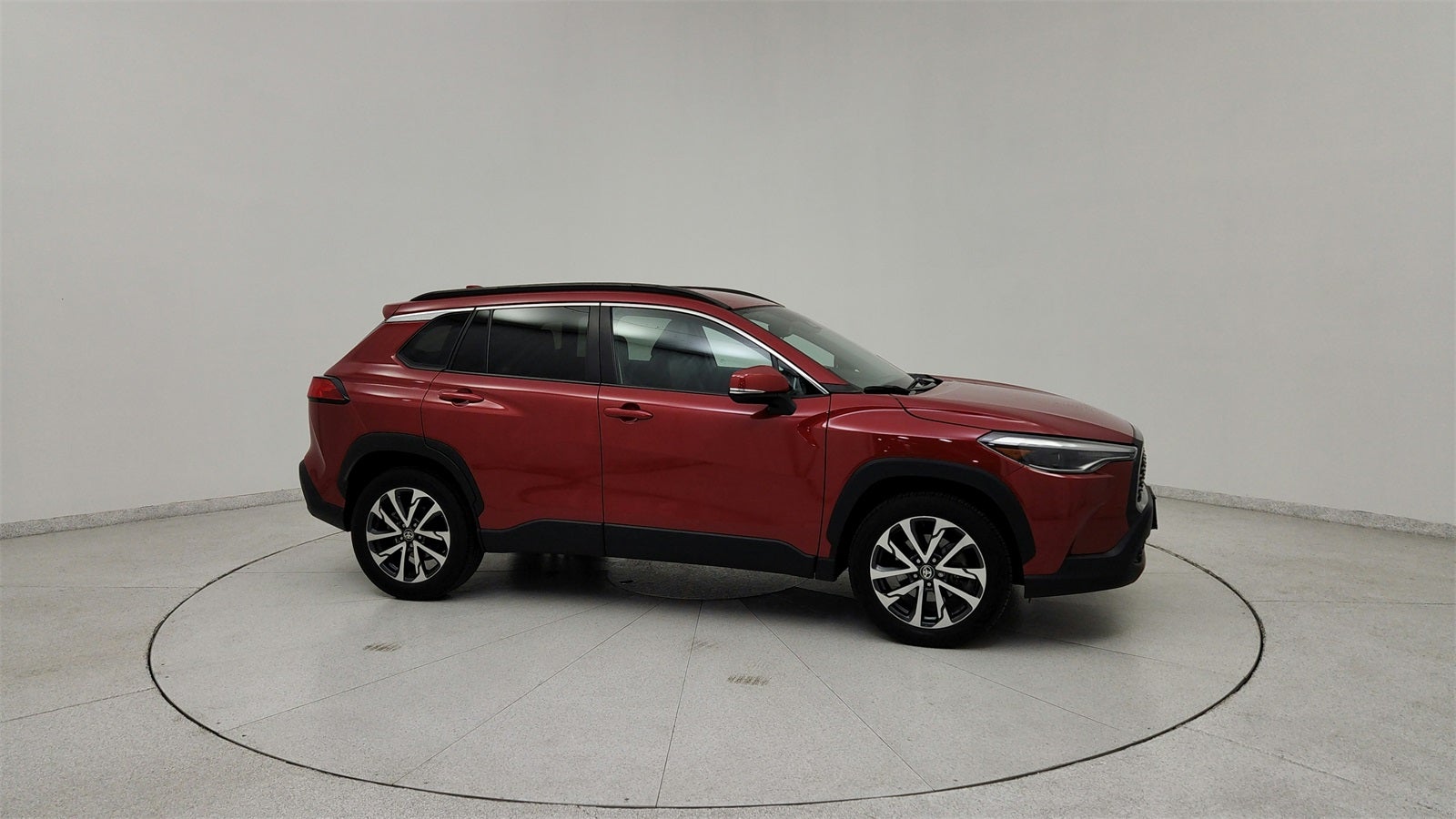 2024 Toyota Corolla Cross XLE